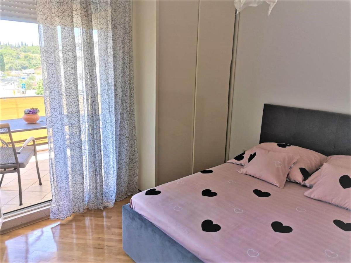 1 Apartmant & 1 Delux Room With Bathroom Дубровник Экстерьер фото