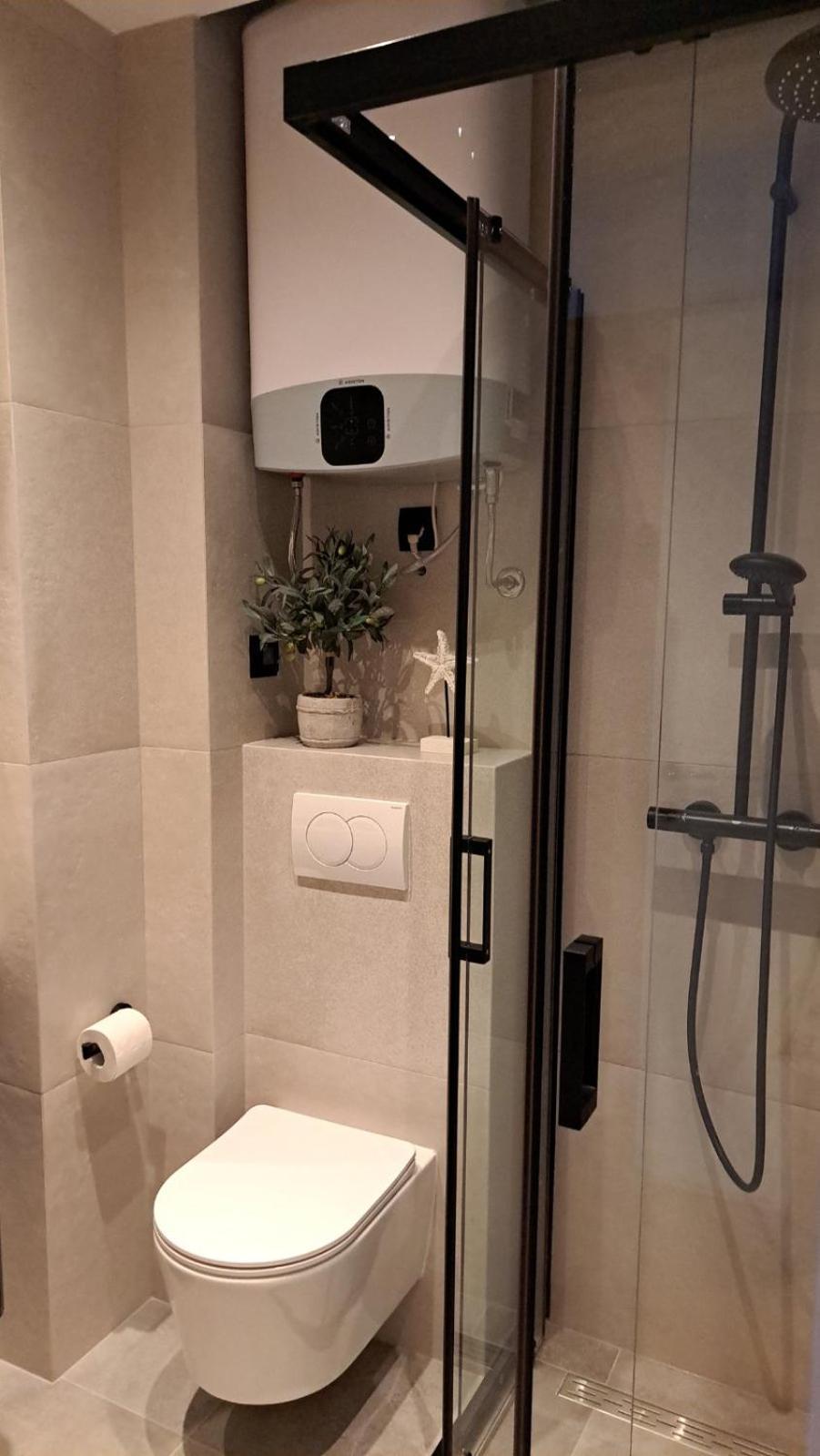 1 Apartmant & 1 Delux Room With Bathroom Дубровник Экстерьер фото