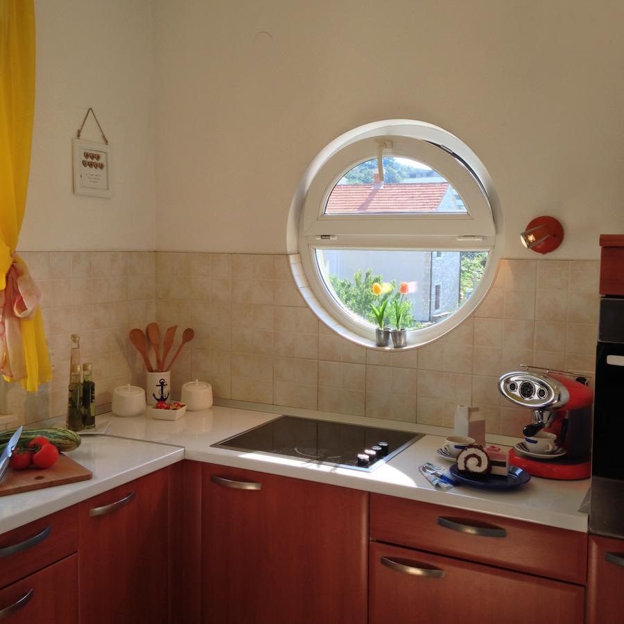 1 Apartmant & 1 Delux Room With Bathroom Дубровник Экстерьер фото